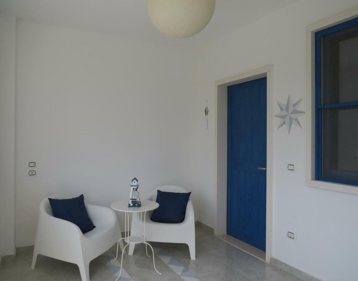 Casa Vacanza Afe A Pochi Passi Dal Mare Mattinata Exteriör bild