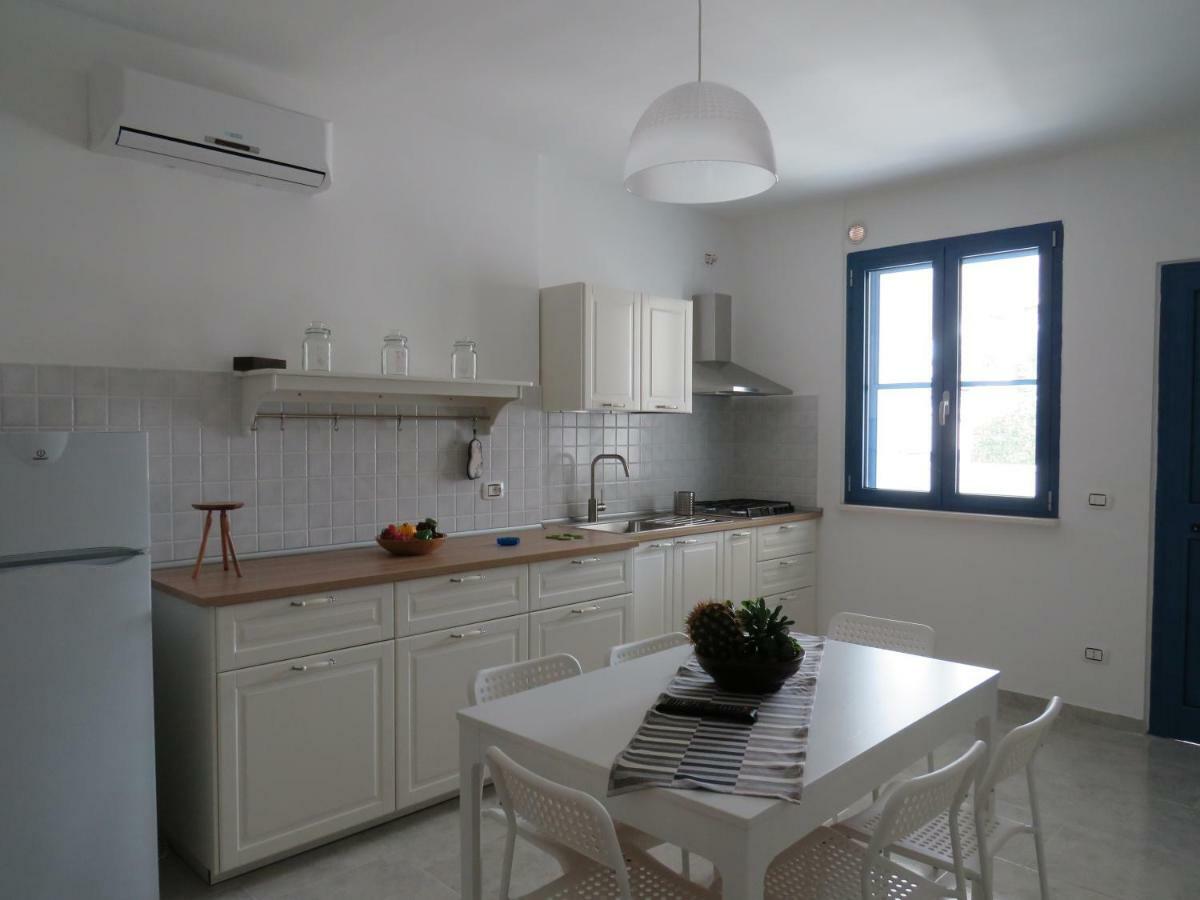 Casa Vacanza Afe A Pochi Passi Dal Mare Mattinata Exteriör bild