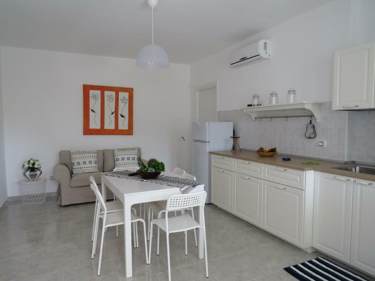 Casa Vacanza Afe A Pochi Passi Dal Mare Mattinata Exteriör bild